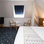 Eden 3*