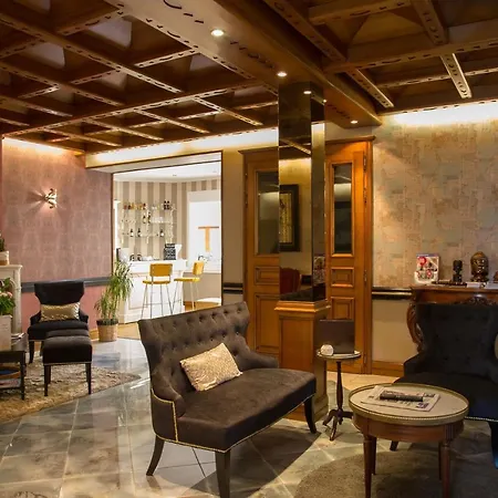 Eden Hotel
