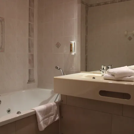 Hotel Eden 3*