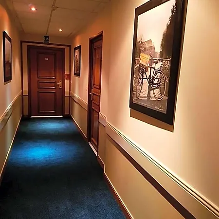Eden Hotel 3*